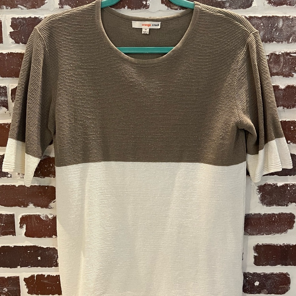 Short-sleeve top